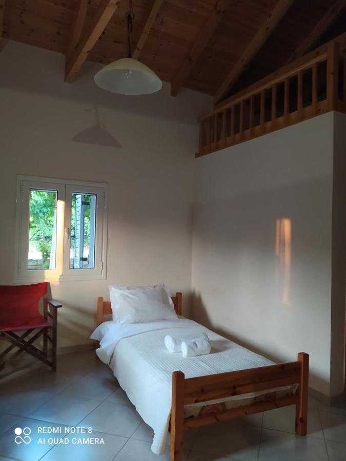 Ozena Countryside Apartment Vromonérion Dış mekan fotoğraf