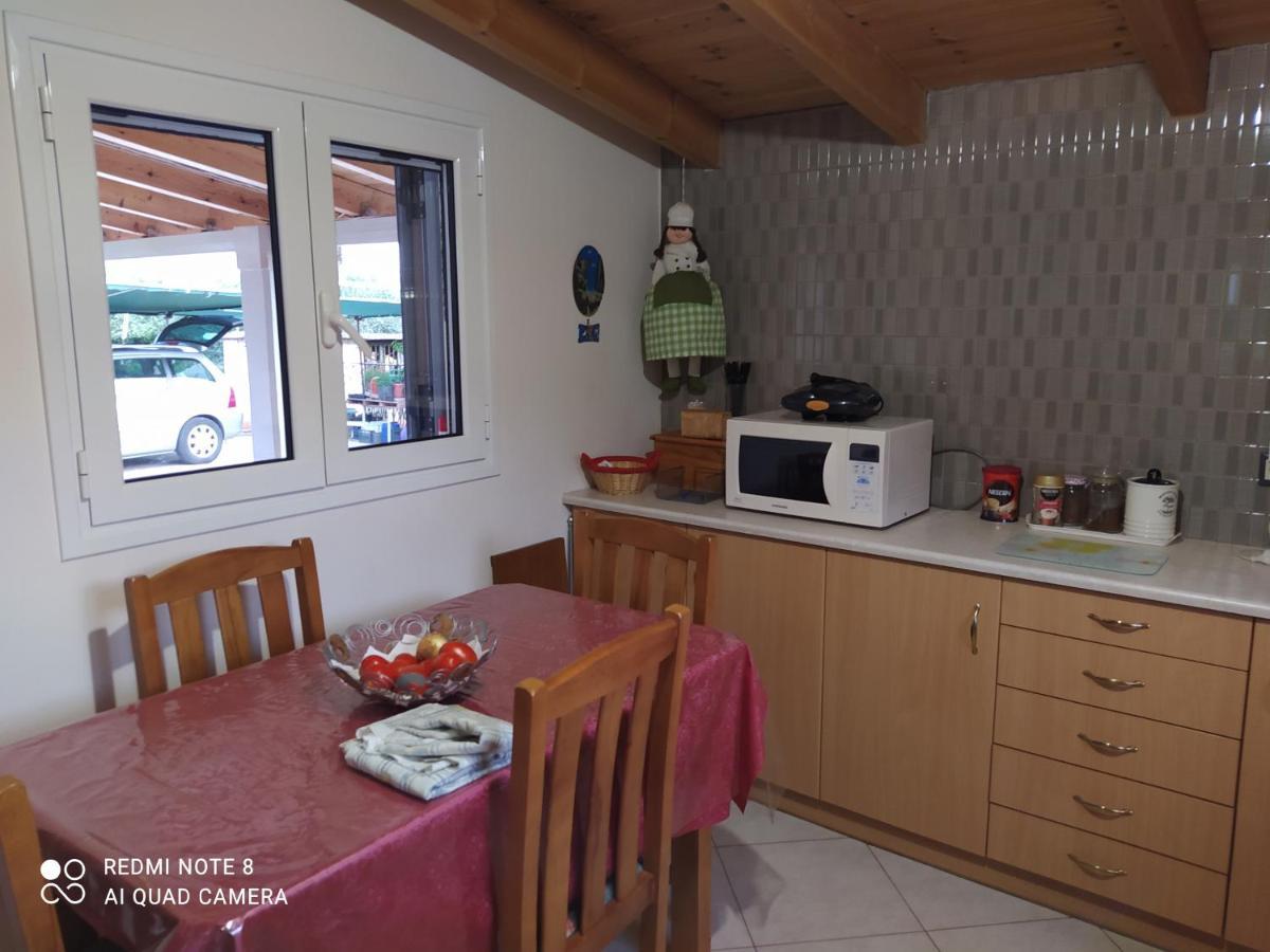 Ozena Countryside Apartment Vromonérion Dış mekan fotoğraf