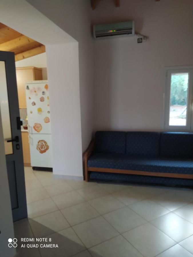 Ozena Countryside Apartment Vromonérion Dış mekan fotoğraf