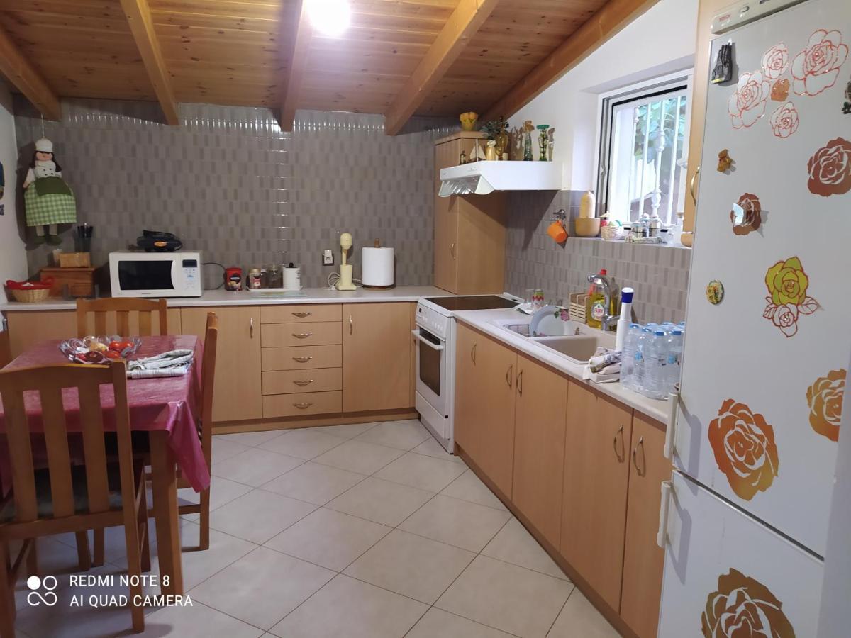Ozena Countryside Apartment Vromonérion Dış mekan fotoğraf